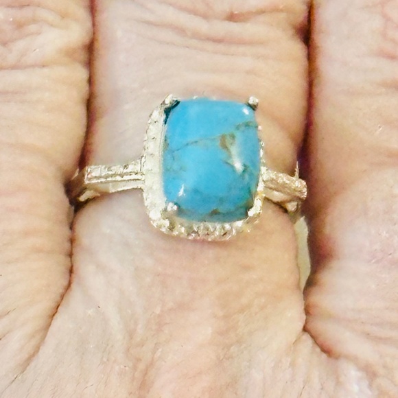 Mojave Turquoise Jewelry - 925 Sterling silver ring rectangular Mojave Blue Turquoise  NWOT